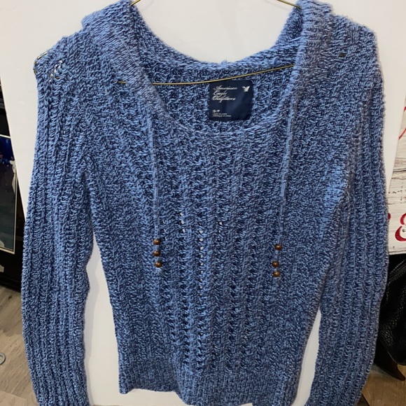 LOT OF 4 HOLLISTER CARDIGAN AMERICAN EAGLE CARDIGAN AND SWEATER CHAROLETTE RUSSE - Picture 4 of 14